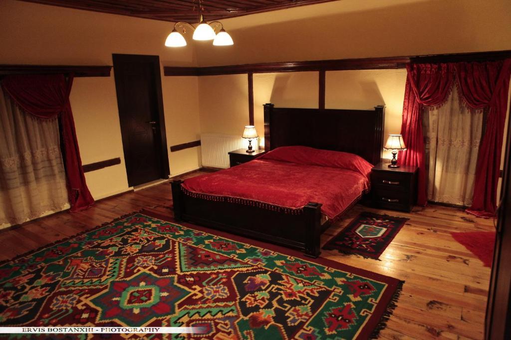 Guest House Bujtina Leon Korce Cameră foto